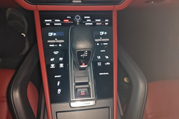 保时捷 2019款 Cayenne 3.0T局部细节18