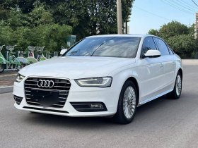 奥迪A4L 2016款 35 TFSI 典藏版 自动标准型