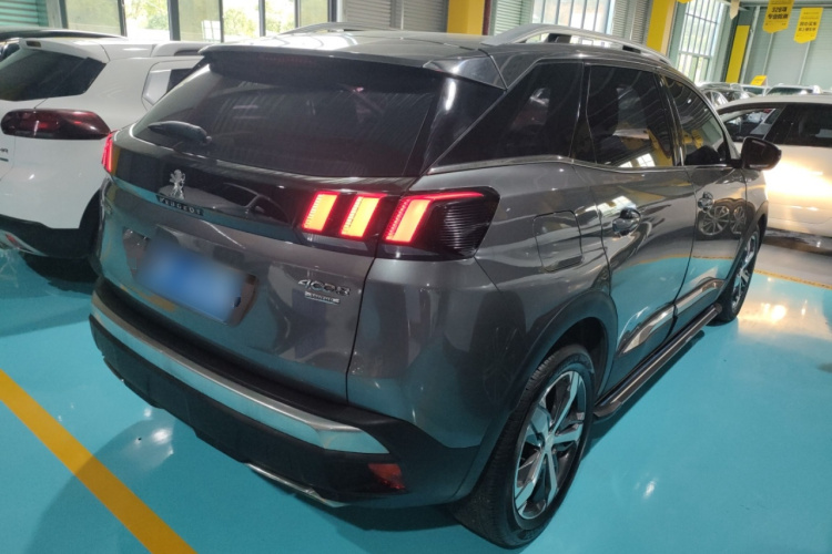 标致4008 2017款 380THP 精英版车身外观7