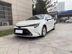 丰田 雷凌 2019款 双擎 1.8H E-CVT科技版 国VI