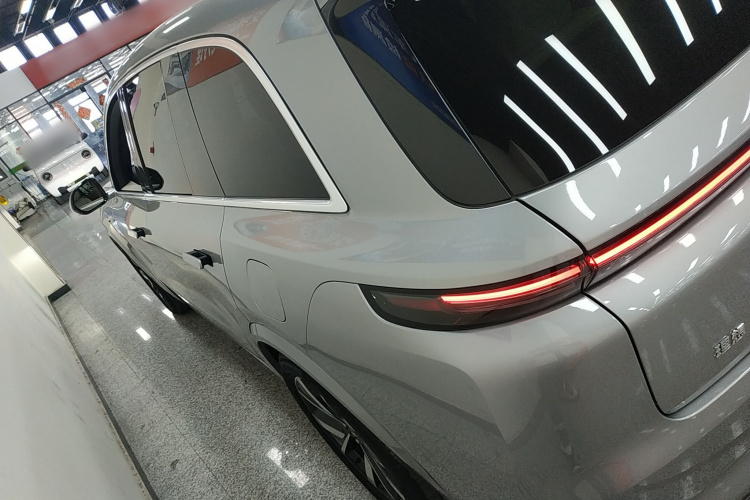 理想汽车 理想L8 2023款 Pro车身外观6003