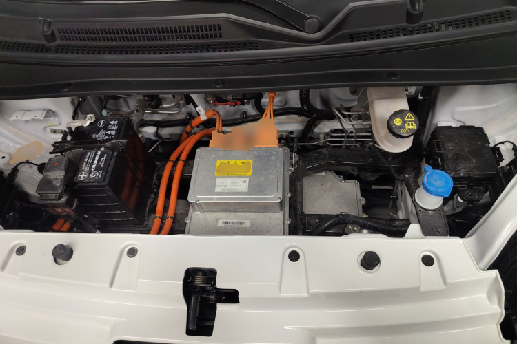 长安启源 长安Lumin 2023款 205km 香沁款机舱底盘24