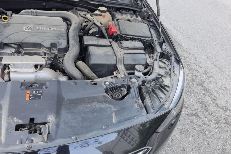 别克 君威 2019款 20T 精英型 国VI局部细节9007