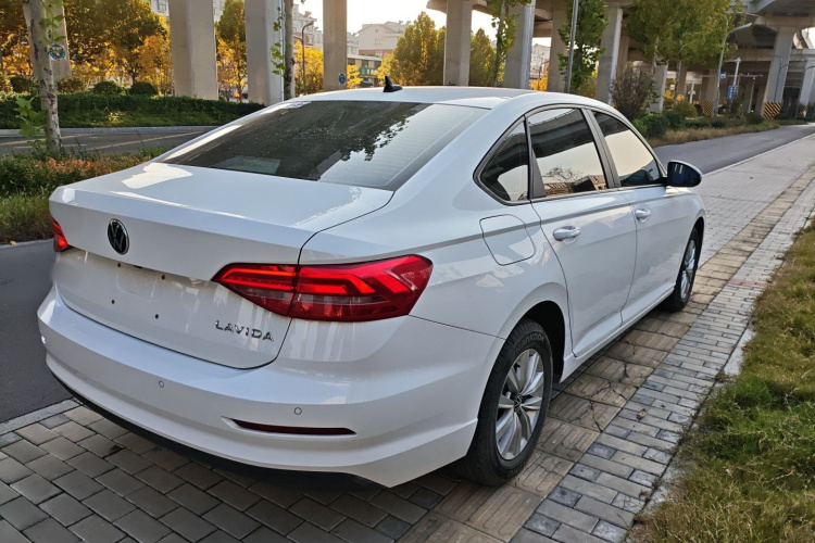 大众 朗逸 2021款 1.5L 自动风尚版车身外观6005