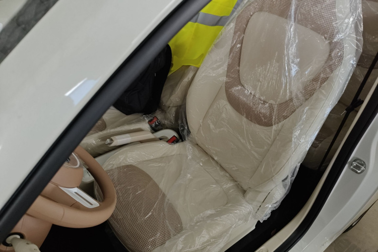 五菱汽车 宏光MINIEV 2024款 第三代 215km 青春版中控内饰19