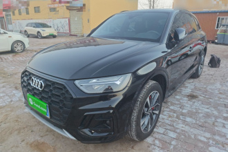 奥迪Q5L 2024款 40 TFSI 豪华动感型