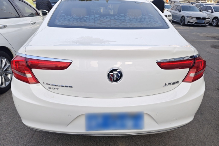 别克 君越 2016款 20T 领先型车身外观6