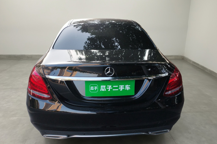 奔驰C级 2017款 改款 C 180 L 时尚型车身外观6
