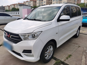 五菱汽车 五菱宏光 2019款 1.5L S舒适型国VI LAR