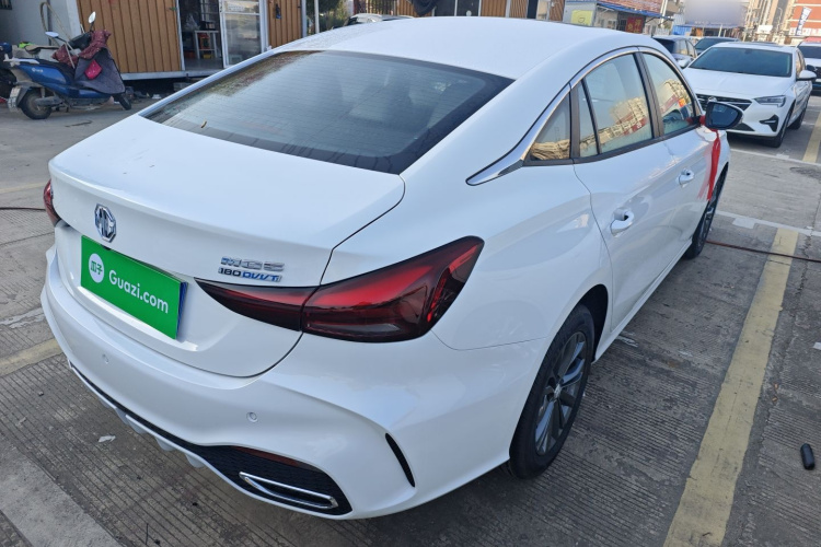 名爵 MG5 2025款 180DVVT 全球豪华版车身外观6003