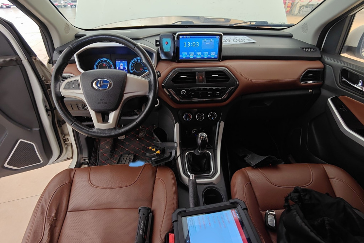 北汽昌河M70 2017款 1.5L 手动豪华舱中控内饰7002