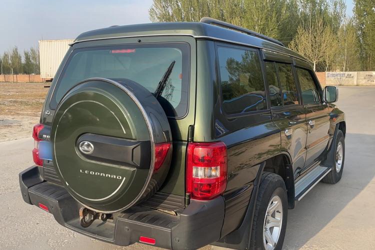 猎豹汽车 猎豹Q6 2015款 2.4L 手动四驱卓越型车身外观6003