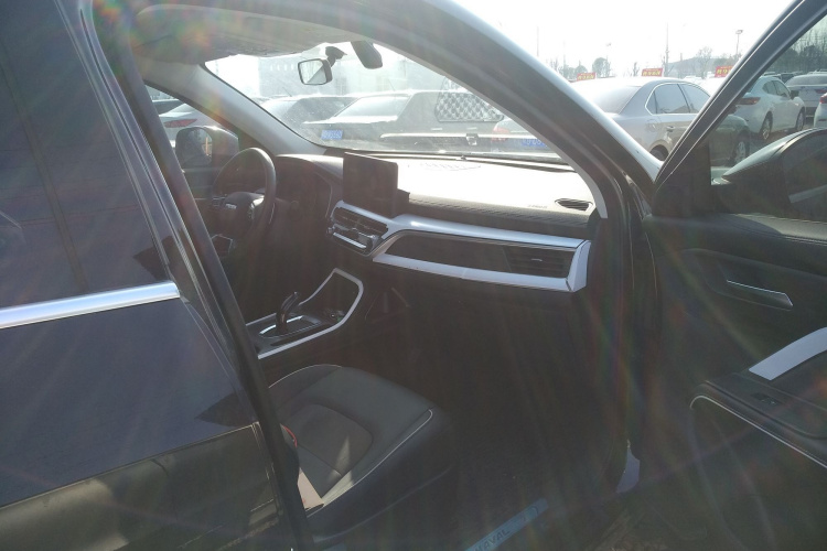 哈弗H6 2023款 国潮版 1.5T 自动都市版局部细节41