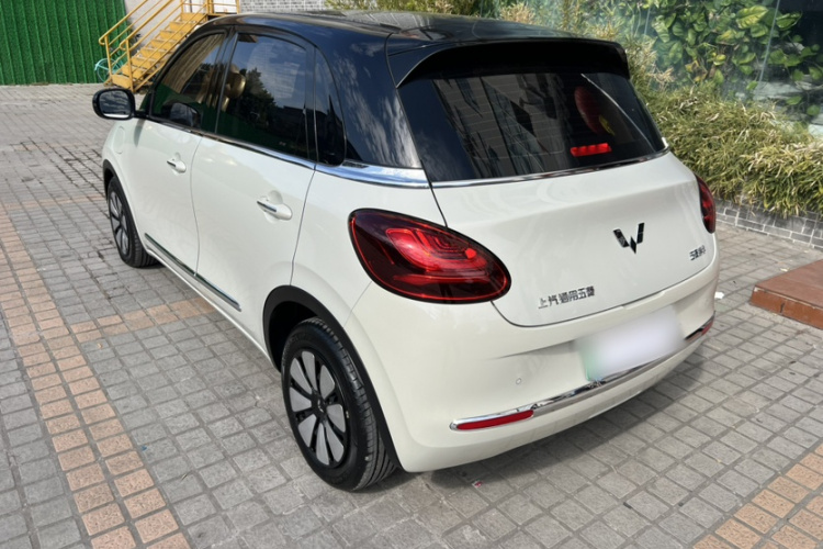 五菱汽车 五菱缤果 2023款 333km 悦享+款车身外观6005