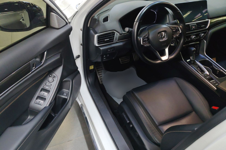 本田 雅阁 2022款 260TURBO 幻夜·尊贵版中控内饰20