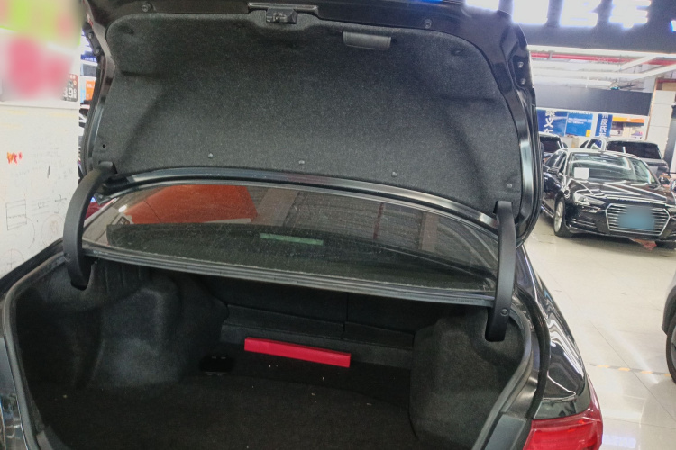 丰田 锐志 2013款 2.5V 菁锐版局部细节23