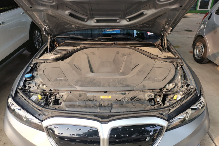 宝马i3 2024款 eDrive 35 L局部细节24