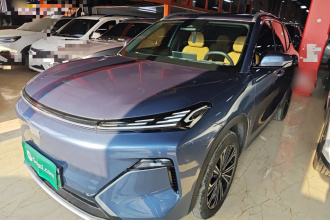 吉利银河 银河星舰7 EM-i 2025款 120km 领航版