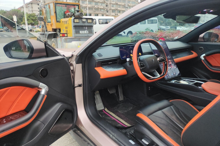 哪吒汽车 哪吒GT 2023款 560中控内饰20