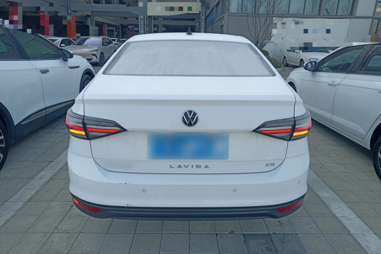 大众 朗逸 2023款 新锐 1.5L 自动新逸版车身外观6