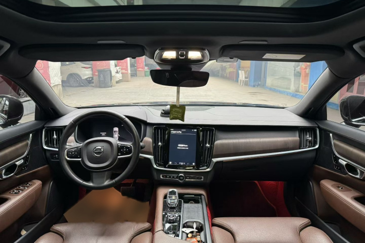 沃尔沃S90 2022款 B5 智远豪华版中控内饰7001