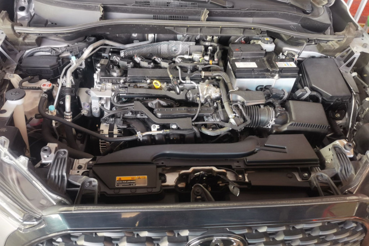 丰田 卡罗拉锐放 2022款 2.0L 先锋版机舱底盘24