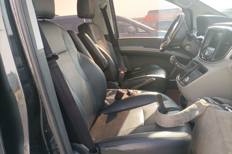 江淮瑞风 瑞风M4 2019款 商旅系列 2.0L 手动商务型 国VI局部细节41