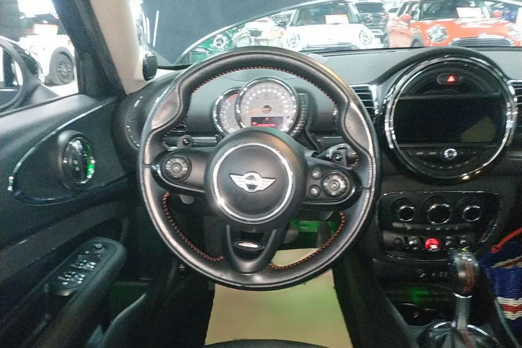MINI Clubman 2016款 改款 2.0T COOPER S局部细节13