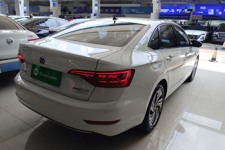 大众 速腾 2021款 200TSI 手动超越版车身外观7