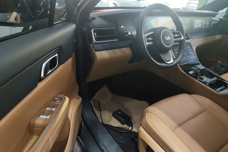 理想汽车 理想ONE 2021款 增程6座版中控内饰20