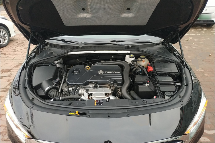 别克 君越 2022款 552T 豪华型局部细节24