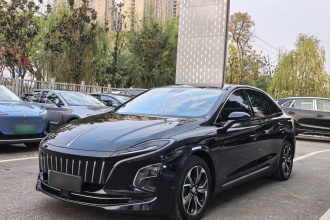 红旗E-QM5 2023款 改款 基础出行版