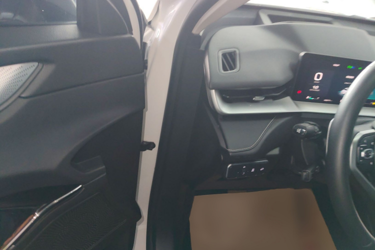 哈弗H6 2021款 第三代 1.5T 自动两驱Max中控内饰20