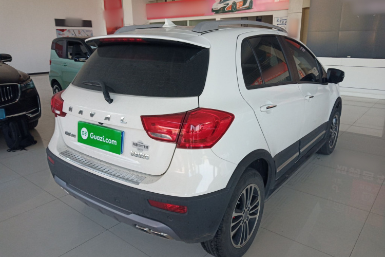 哈弗H1 2016款 改款 蓝标 1.5L AMT豪华型车身外观6005