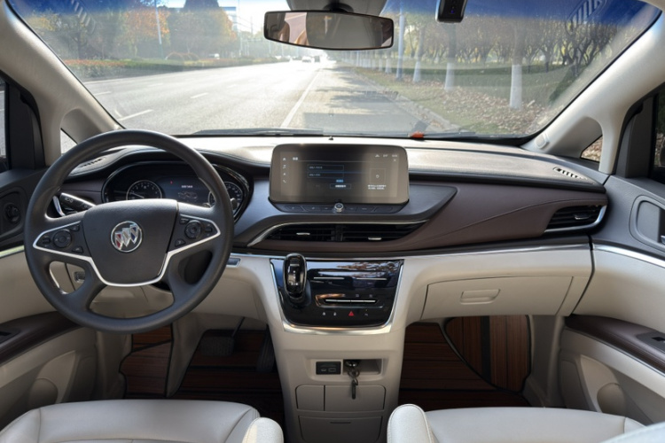 别克GL8 2023款 陆上公务舱 智享型中控内饰7006