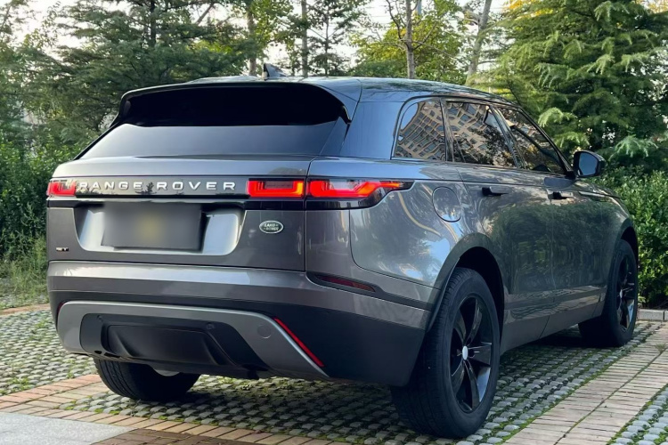 路虎 揽胜星脉 2018款 P300 S车身外观6002