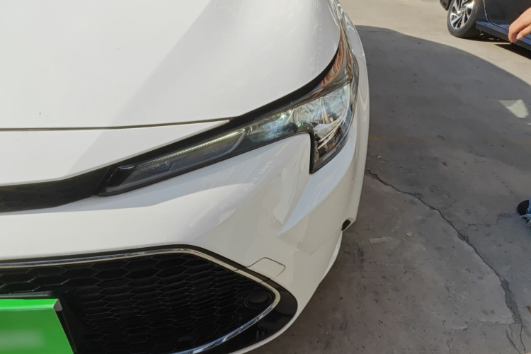 丰田 雷凌 2022款 185T CVT豪华版局部细节36