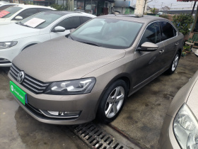 大众 帕萨特 2015款 1.8TSI DSG御尊版