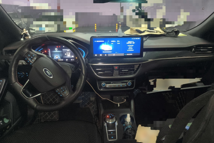 福特 福克斯 2021款 三厢 EcoBoost 180 自动ST Line中控内饰12
