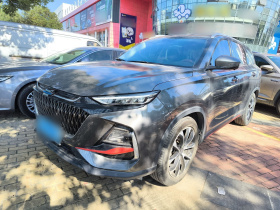 长安欧尚X7 PLUS 2023款 畅享版 1.5T自动尊贵型 7座