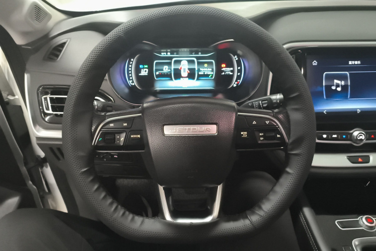 捷途X70 2019款 1.5T DCT悦行版中控内饰13