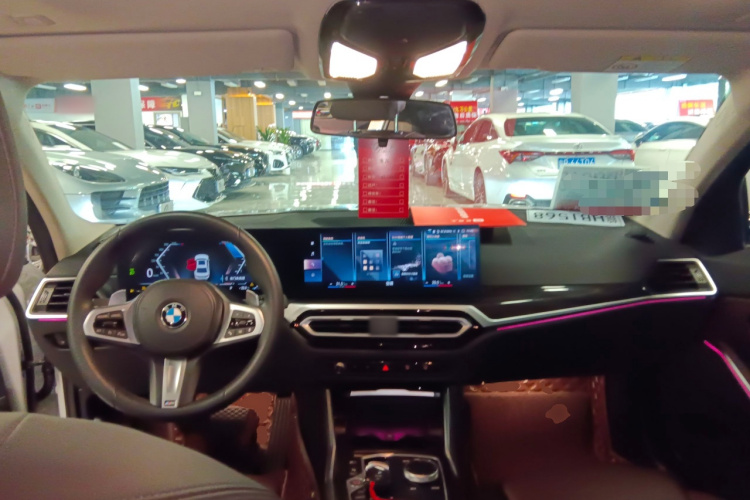 宝马3系 2023款 325Li M运动套装中控内饰12