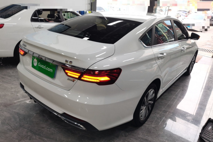 吉利汽车 缤瑞 2019款 200T DCT缤驰版车身外观7