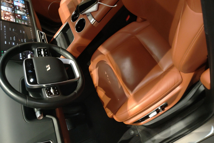 理想汽车 理想L9 2022款 Max局部细节19