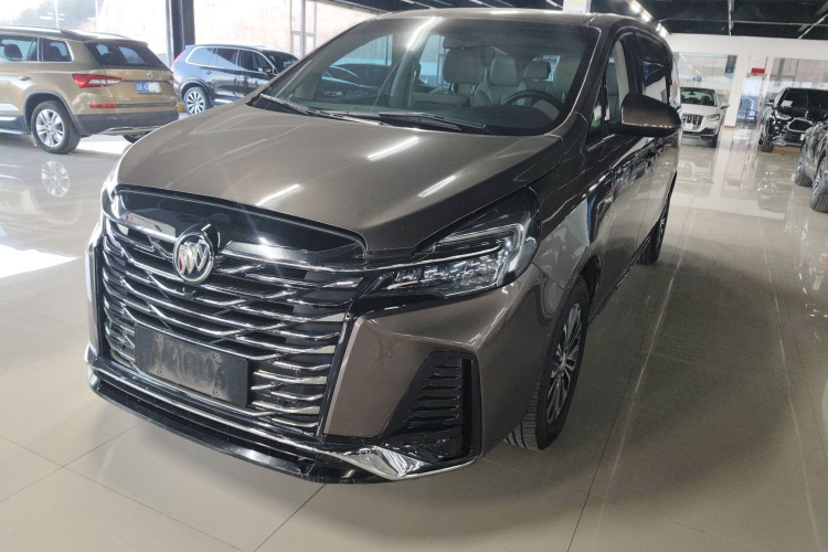 别克GL8 2023款 陆上公务舱 智享型车身外观1