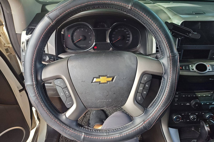 雪佛兰 科帕奇 2015款 2.4L 四驱旗舰版 7座中控内饰13