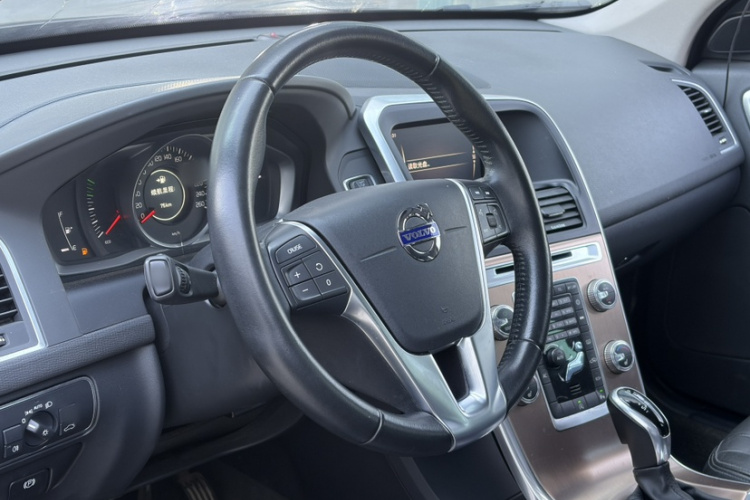 沃尔沃XC60 2017款 T5 智进升级版局部细节13