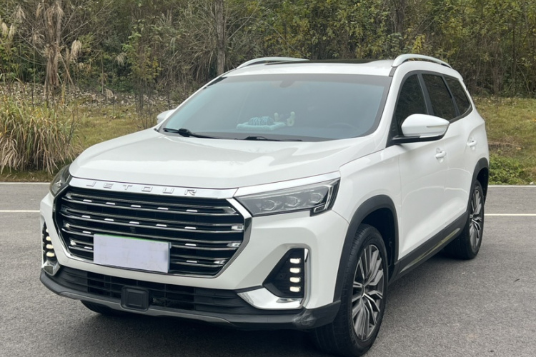 捷途X90 PLUS 2021款 1.5T 手动府邸 5座车身外观1