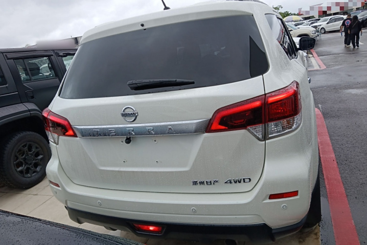 日产 途达 2020款 2.5L XL Upper 4WD 自动四驱豪华版车身外观6