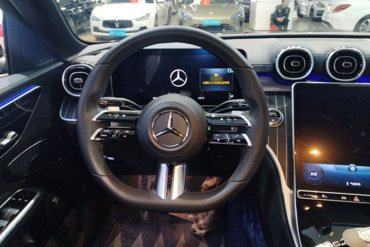 奔驰C级 2022款 改款 C 200 L 运动版中控内饰13